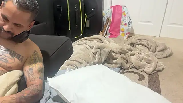 Snapshot of jess2fuck chatting on 19, 6, 2026 jess2fuck online show from 19, 6, 2026