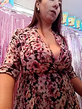 Snapshot of Mia_Novikov chatting on 24, 6, 2026 Mia Novikov online show from 24, 6, 2026
