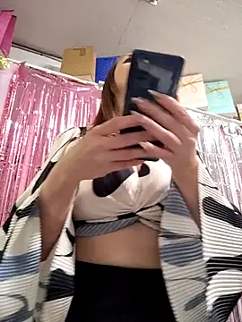 Mia Novikov online show from 8, 3, 2026