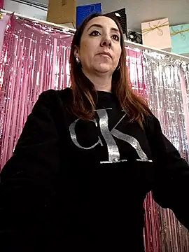 Snapshot of Mia_Novikov chatting on 3, 3, 2026 Mia Novikov online show from 3, 3, 2026