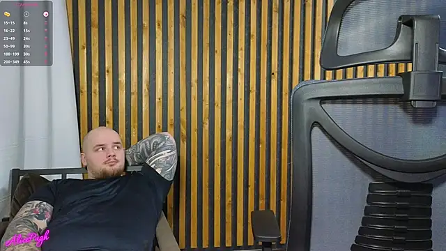 Snapshot of alicepugh chatting on 20, 3, 2025 alicepugh online show from 20, 3, 2025