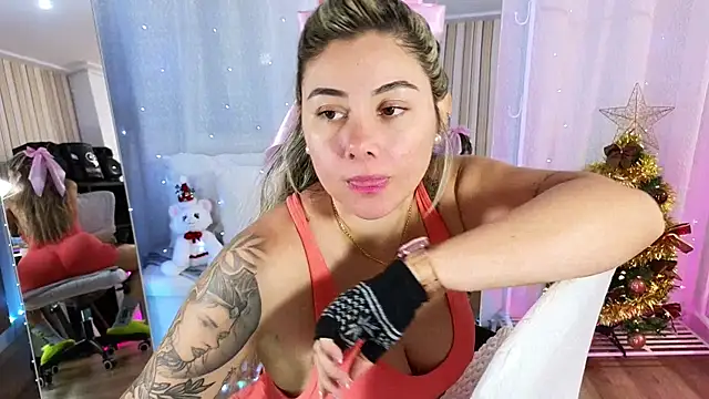 Tawny cox online show from 2, 12, 2025