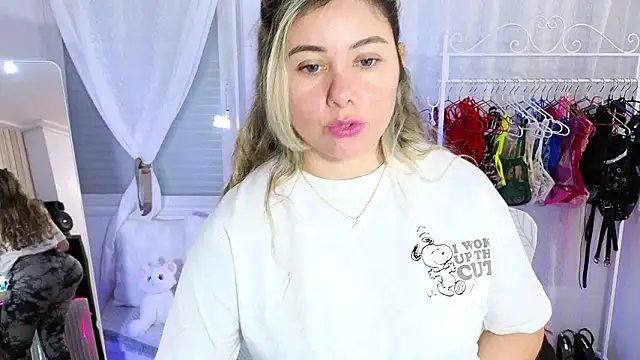 Snapshot of Tawny_cox chatting on 6, 2, 2026 Tawny cox online show from 6, 2, 2026