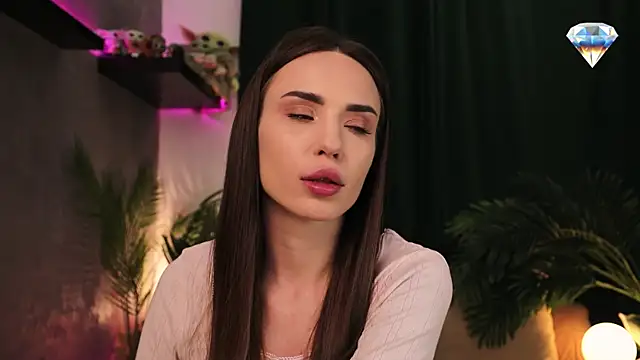 BabyYoda- online show from 6, 3, 2025