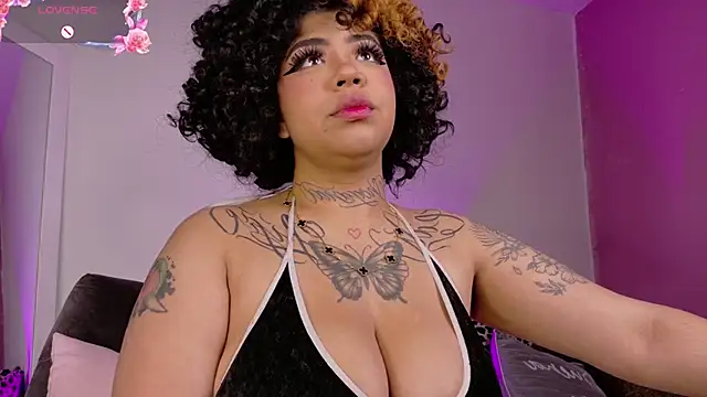 foxxy-lov3 online show from 1, 2, 2026