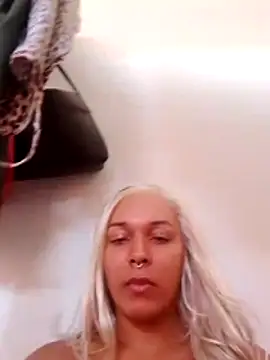 transgirl26 online show from 10, 4, 2026