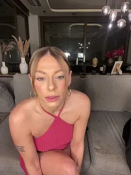 SexOnMyLvL online show from 1, 2, 2025