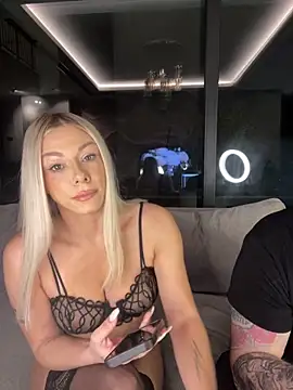 SexOnMyLvL online show from 24, 4, 2026