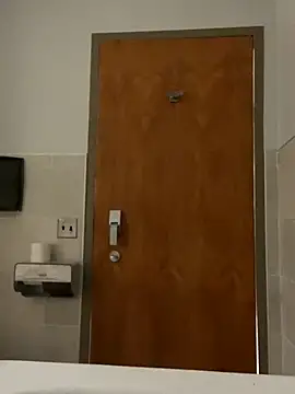 lookin4excitement23 online show from 26, 9, 2025