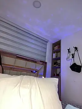 violetta-brown1 online show from 22, 1, 2025