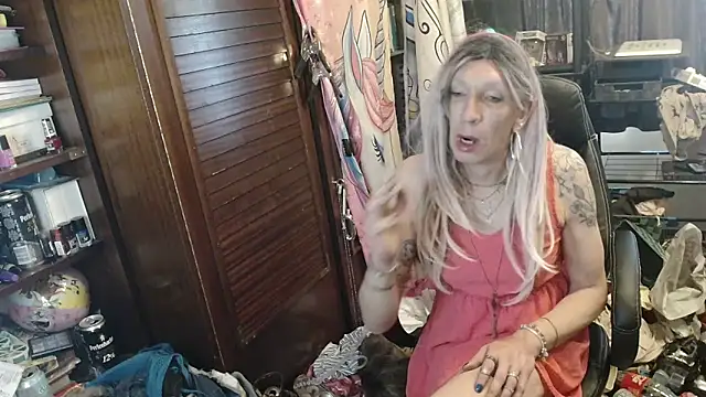 Ombeline1 online show from 19, 4, 2026