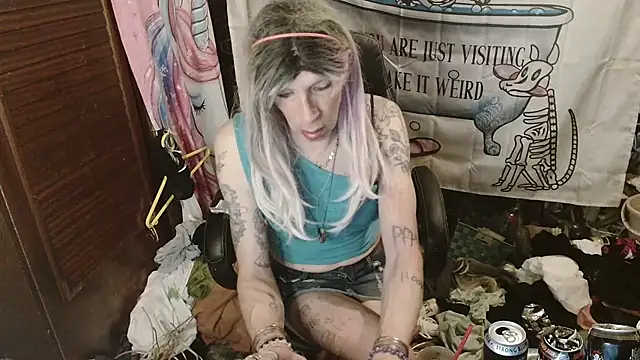 Ombeline1 online show from 10, 2, 2026