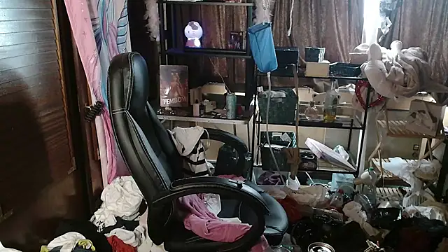 Ombeline1 online show from 25, 9, 2025