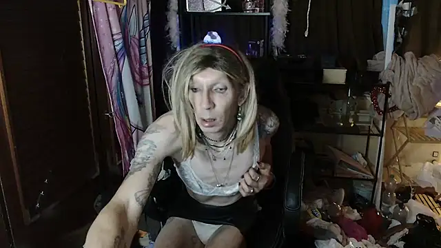 Ombeline1 online show from 23, 10, 2025