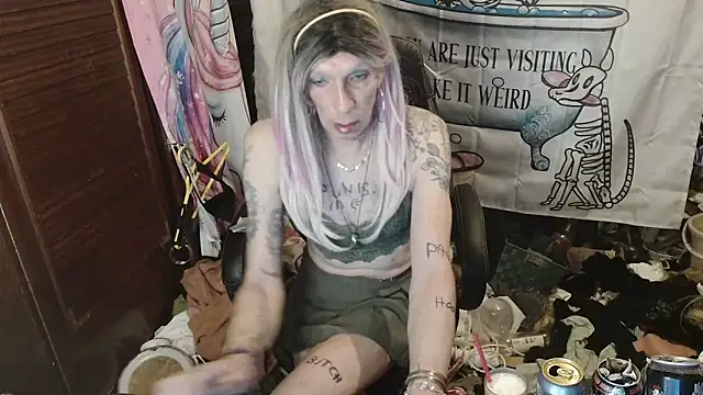 Ombeline1 online show from 10, 2, 2026