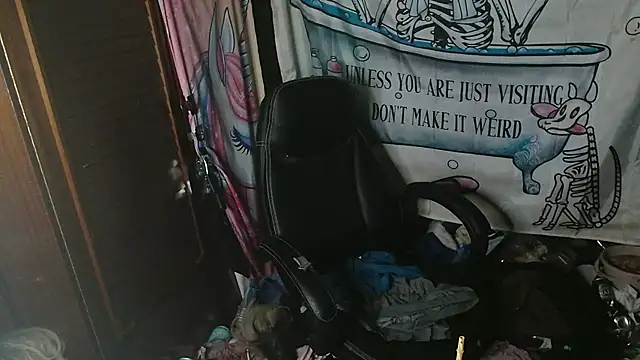 Ombeline1 online show from 3, 4, 2026