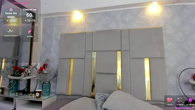 Camilaa Sanchez  online show from 20, 10, 2025