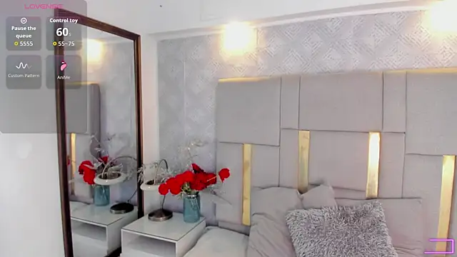 Camilaa Sanchez  online show from 10, 2, 2026