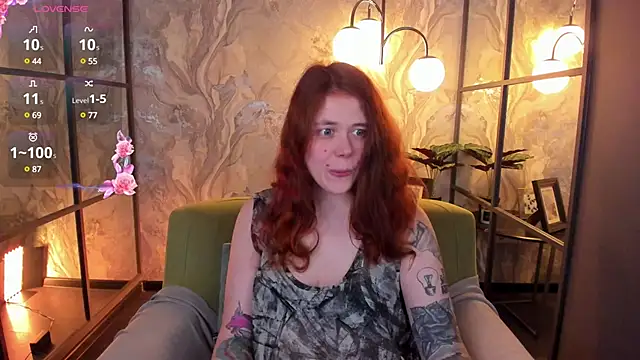 SophiePure online show from 16, 3, 2025