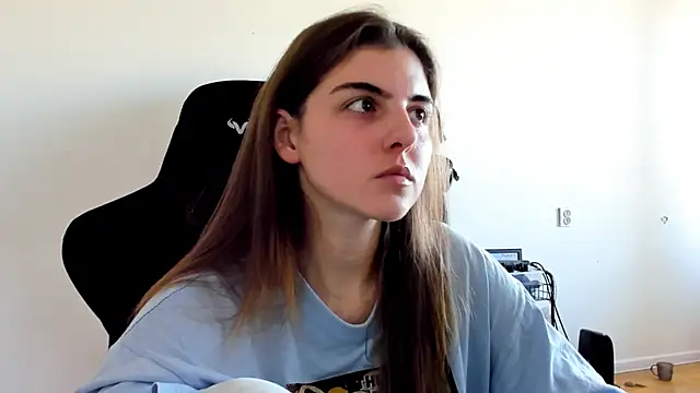 emmamurrr online show from 1, 10, 2025