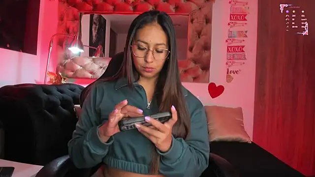 AmelyaMann online show from 18, 2, 2026