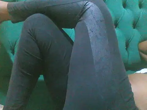 Sexy Riri online show from 18, 12, 2025