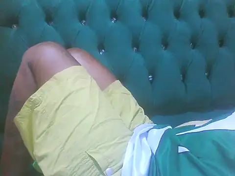 Snapshot of Sexy_Riri chatting on 15, 11, 2025 Sexy Riri online show from 15, 11, 2025