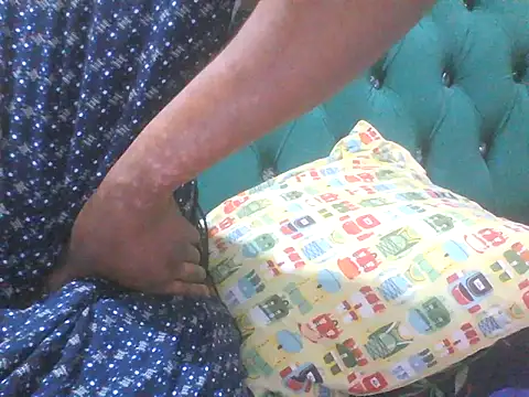 Snapshot of Sexy_Riri chatting on 30, 11, 2025 Sexy Riri online show from 30, 11, 2025