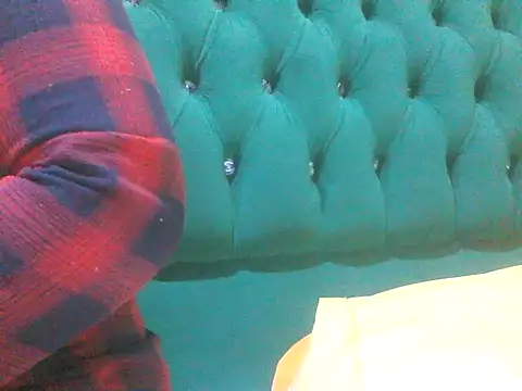 Snapshot of Sexy_Riri chatting on 31, 10, 2025 Sexy Riri online show from 31, 10, 2025