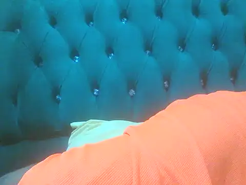 Snapshot of Sexy_Riri chatting on 19, 11, 2025 Sexy Riri online show from 19, 11, 2025