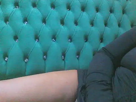 Snapshot of Sexy_Riri chatting on 21, 9, 2025 Sexy Riri online show from 21, 9, 2025