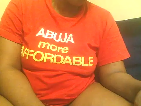 Snapshot of Sexy_Riri chatting on 9, 10, 2025 Sexy Riri online show from 9, 10, 2025