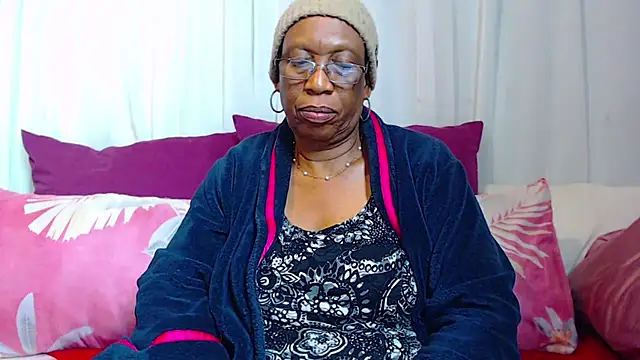 Snapshot of Freakyassnwildx chatting on 25, 11, 2025 Freakyassnwildx online show from 25, 11, 2025