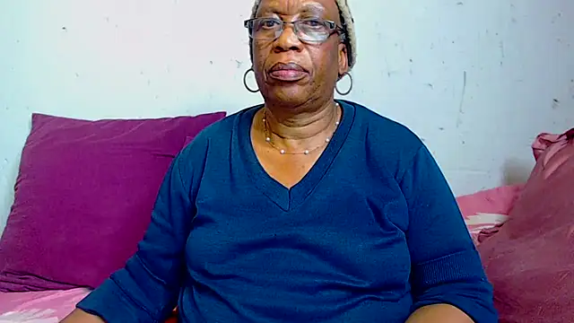 Snapshot of Freakyassnwildx chatting on 8, 9, 2025 Freakyassnwildx online show from 8, 9, 2025