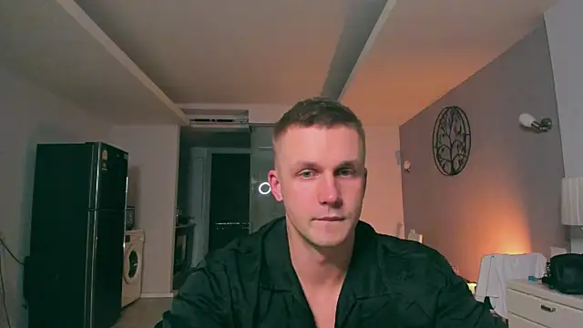 Samuel Andrew online show from 13, 9, 2025