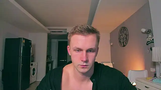 Samuel Andrew online show from 21, 11, 2025