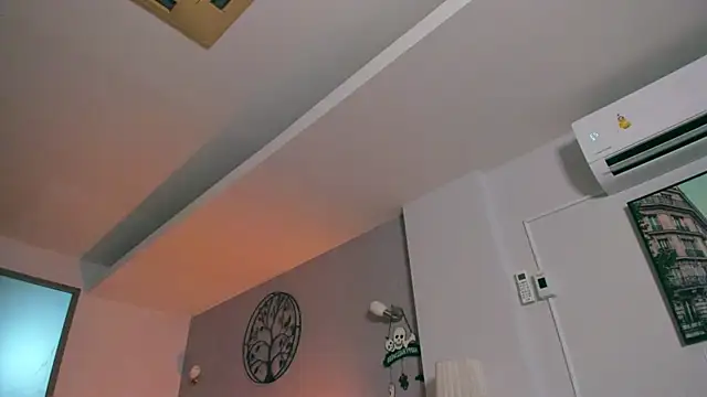 Samuel Andrew online show from 23, 11, 2025