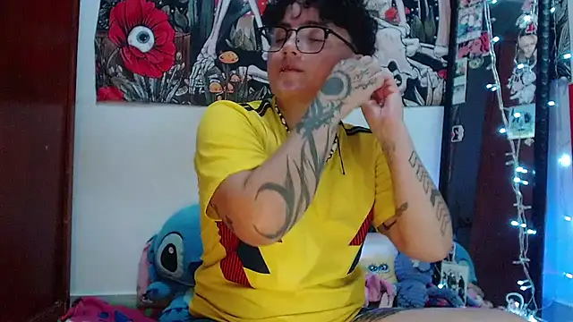 isabeautyx19 online show from 28, 5, 2026
