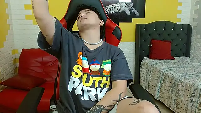 isabeautyx19 online show from 29, 11, 2025