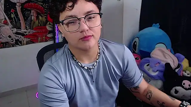Snapshot of isabeautyx19 chatting on 10, 7, 2026 isabeautyx19 online show from 10, 7, 2026