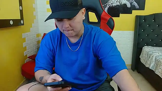 isabeautyx19 online show from 24, 9, 2025