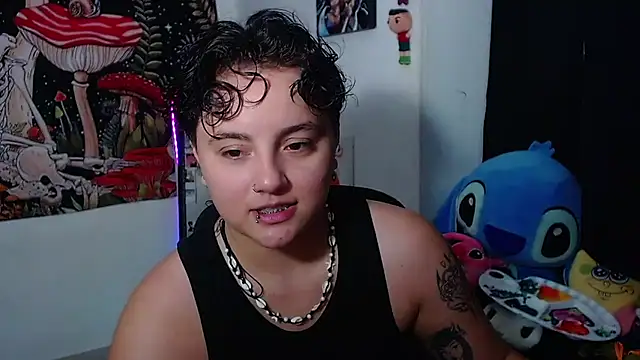 Snapshot of isabeautyx19 chatting on 13, 7, 2026 isabeautyx19 online show from 13, 7, 2026