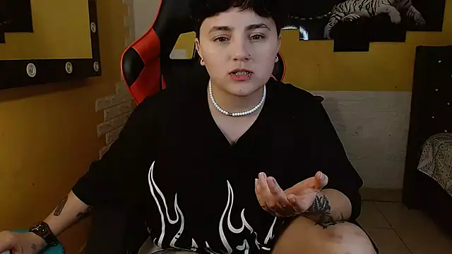 isabeautyx19 online show from 20, 11, 2025