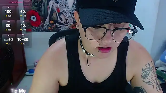 isabeautyx19 online show from 25, 5, 2026