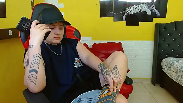 isabeautyx19 online show from 25, 9, 2025