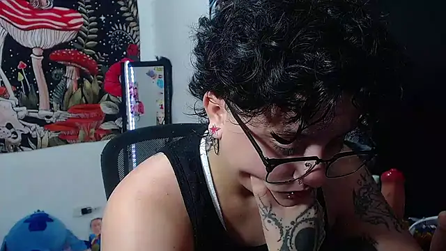 Snapshot of isabeautyx19 chatting on 25, 6, 2026 isabeautyx19 online show from 25, 6, 2026