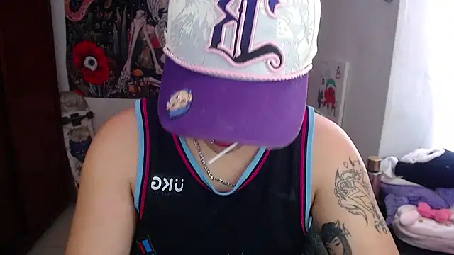 isabeautyx19 online show from 5, 5, 2026