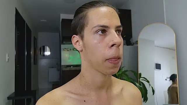 Snapshot of grey___27 chatting on 17, 3, 2025 grey 27 online show from 17, 3, 2025