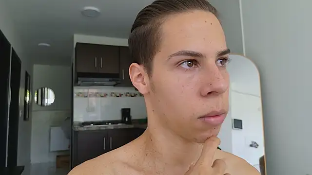 Snapshot of grey___27 chatting on 13, 3, 2025 grey 27 online show from 13, 3, 2025