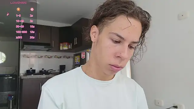 Snapshot of grey___27 chatting on 15, 1, 2026 grey 27 online show from 15, 1, 2026